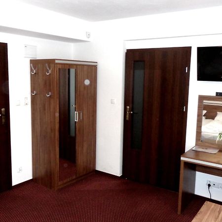 Bed and breakfast Adamar Jastrzębia Góra Chambre photo