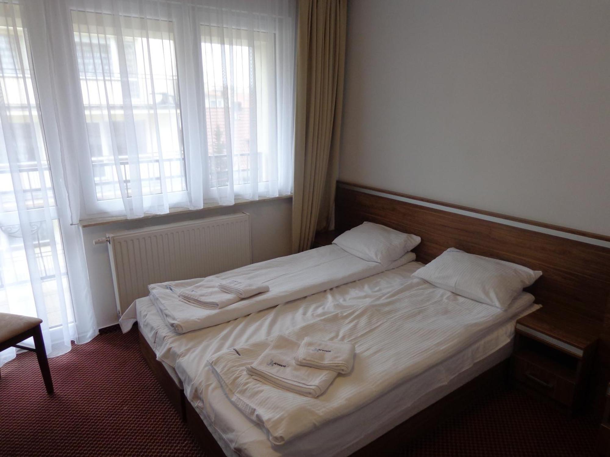 Bed and breakfast Adamar Jastrzębia Góra Chambre photo