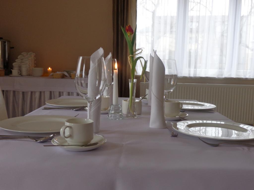 Bed and breakfast Adamar Jastrzębia Góra Extérieur photo