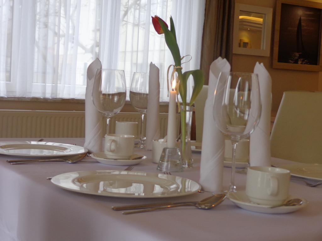 Bed and breakfast Adamar Jastrzębia Góra Extérieur photo