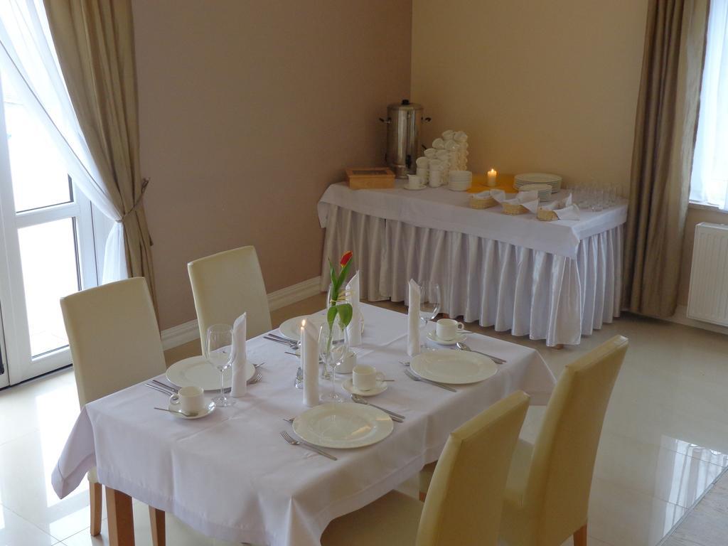 Bed and breakfast Adamar Jastrzębia Góra Extérieur photo