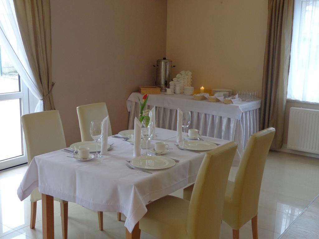 Bed and breakfast Adamar Jastrzębia Góra Extérieur photo