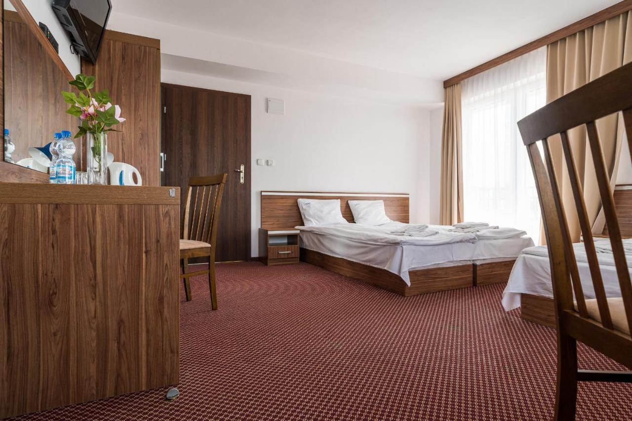 Bed and breakfast Adamar Jastrzębia Góra Extérieur photo