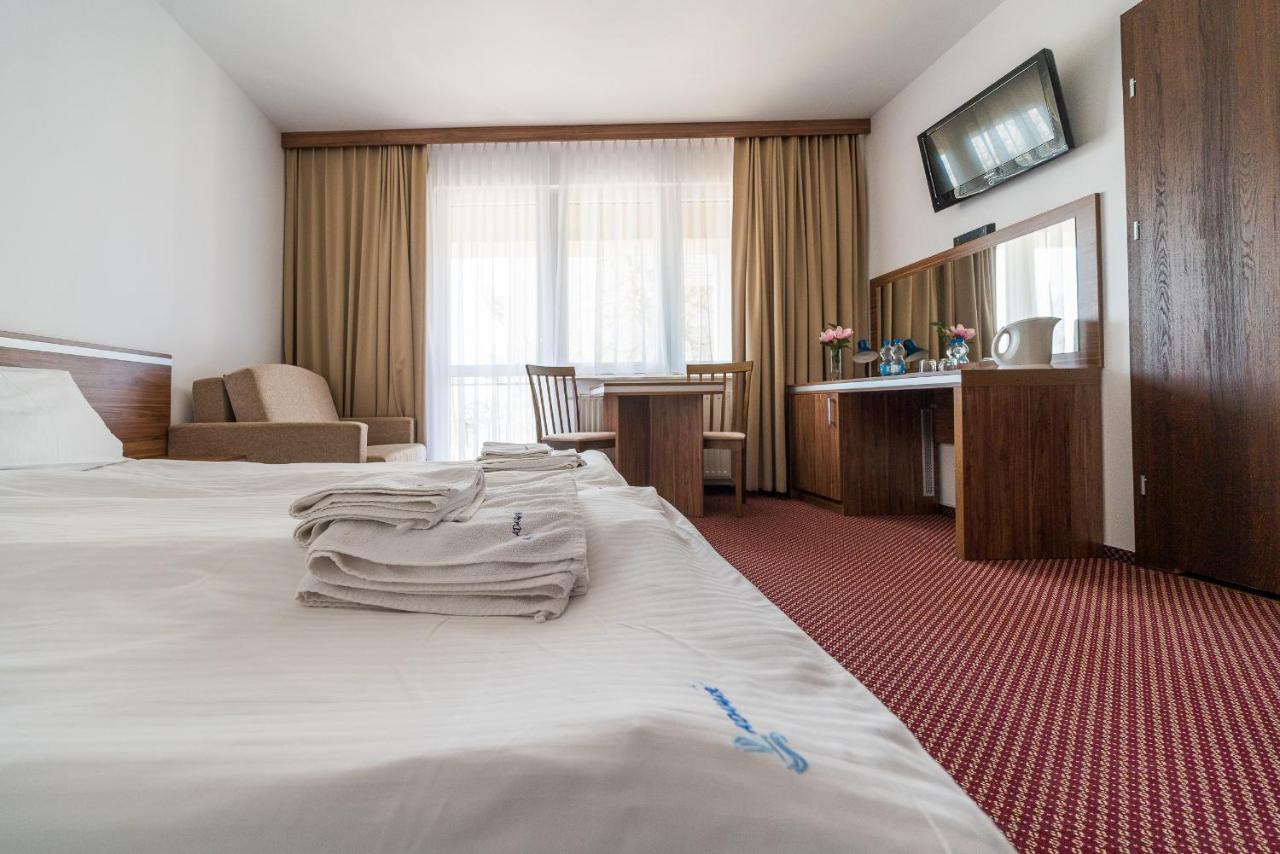 Bed and breakfast Adamar Jastrzębia Góra Extérieur photo